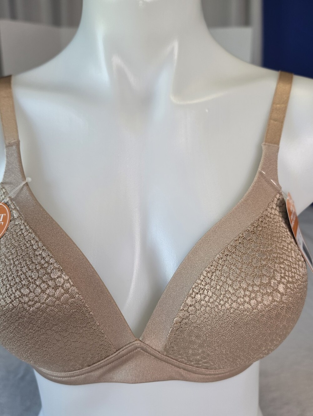 Warners Blissful Benefits Back Smoothing Wire-Free Beige T-shirt Bra 36B NWT